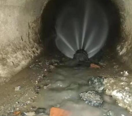 巴林左市政管道清淤