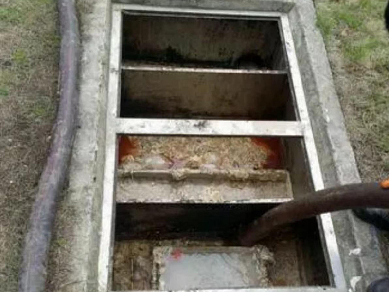 巴林左隔油池清理